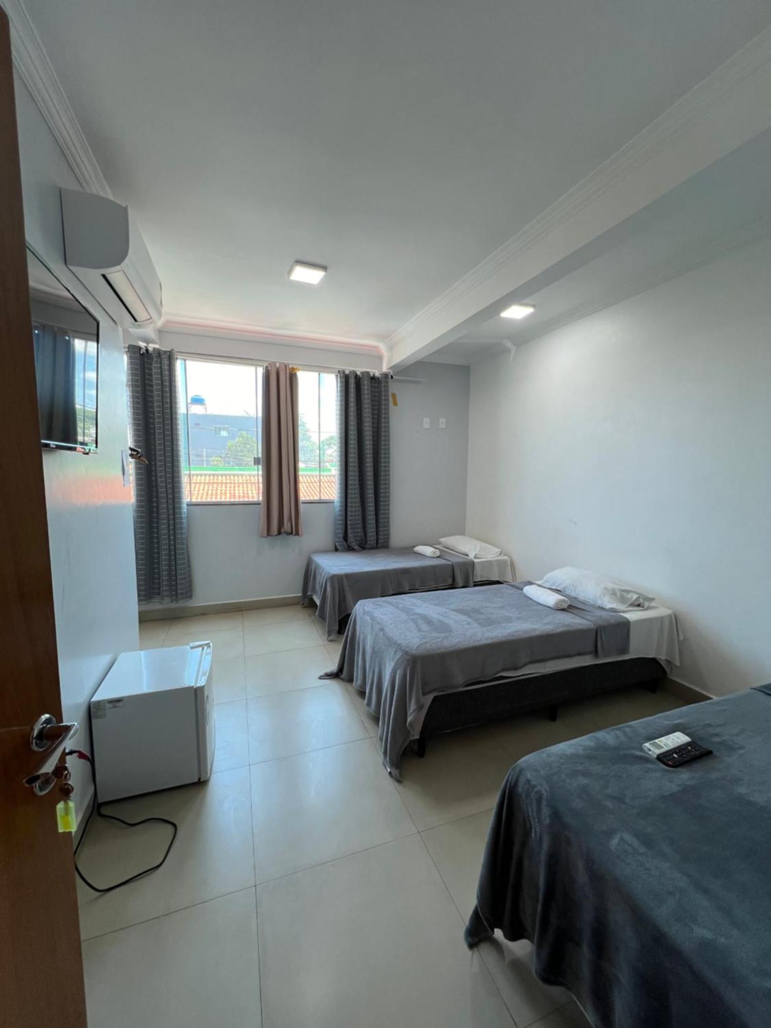 Hotel Brasilia - Centro Bagian luar foto